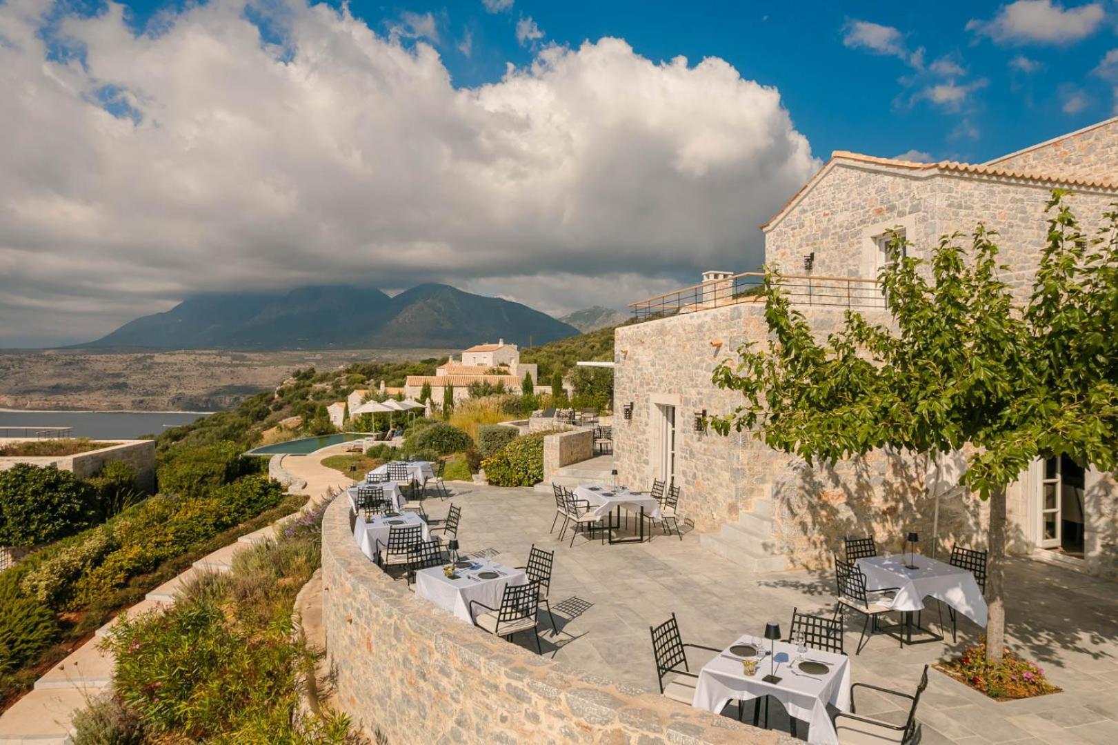 Aria Estate Suites & Spa Areopoli Exterior foto